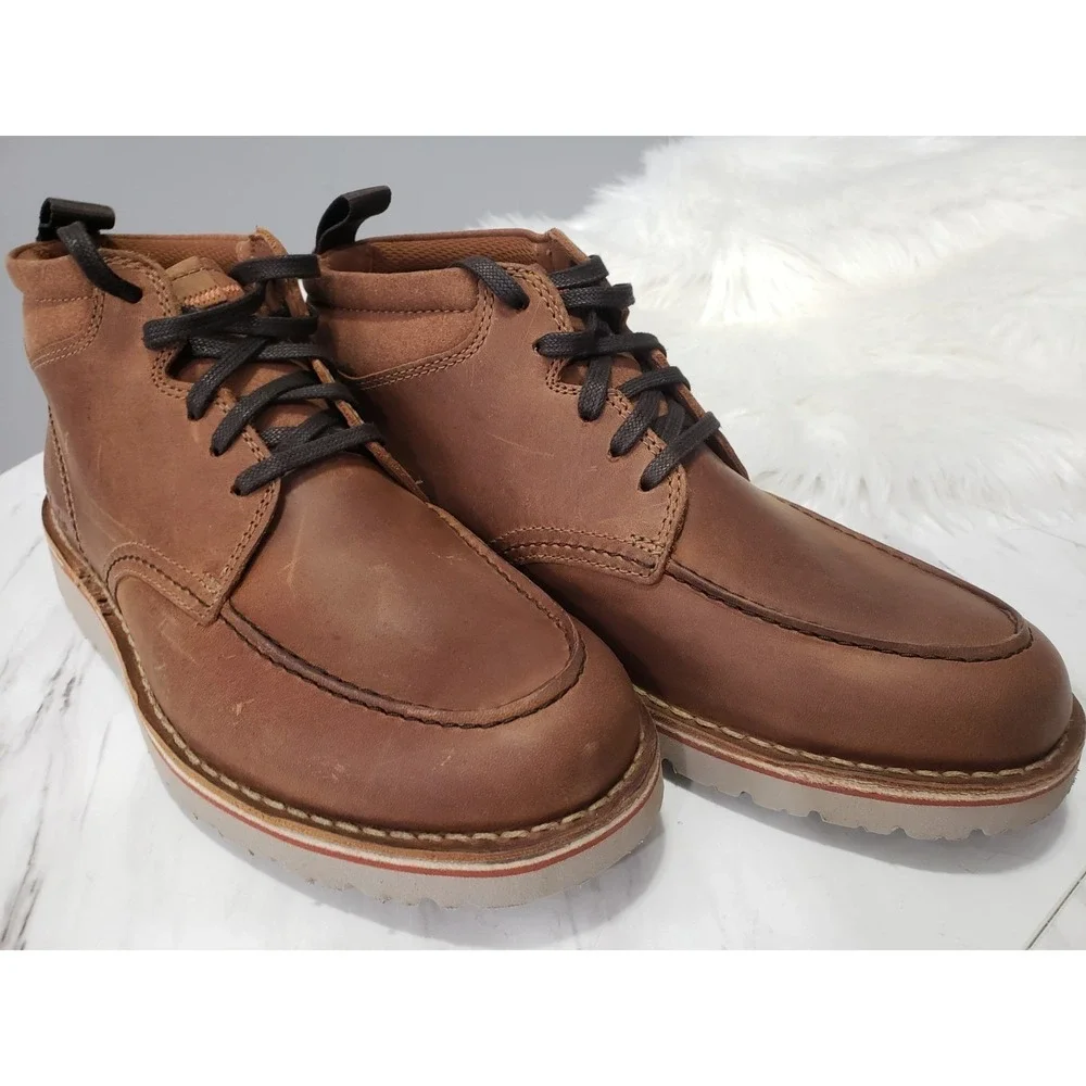 Clarks shoes have